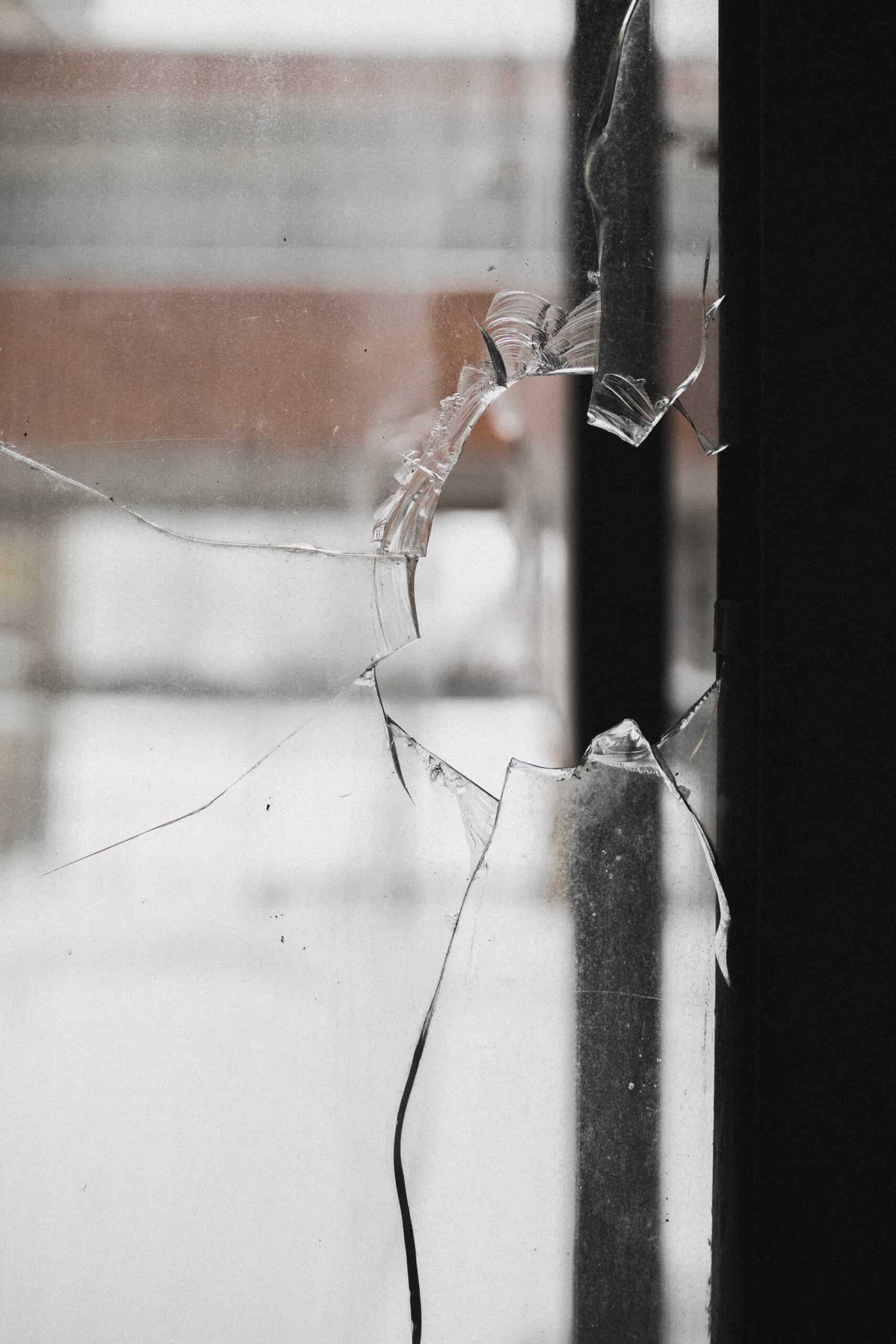 emergency glass window repair